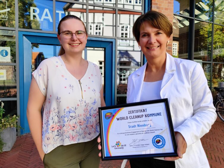 Stadt Nienburg ausgezeichnet als World Cleanup Kommune