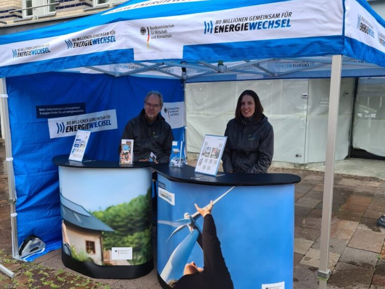 Mobiler Infostand vermittelt Klimaschutz-Wissen