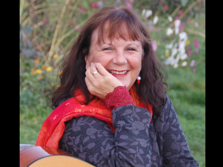 Der Wind trägt den Samen Hoffnung in die Welt… – Konzert zum Mitsingen und Lauschen am Weltfrauentag